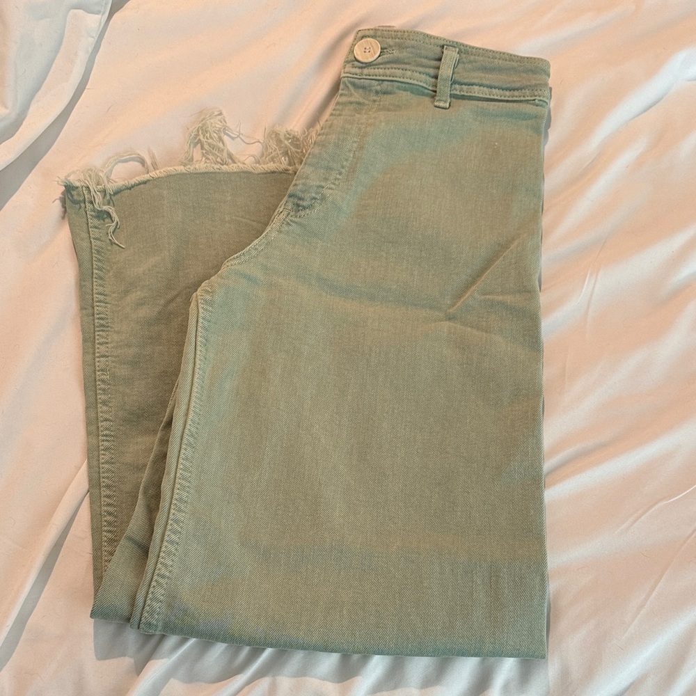 Zara Women's High Rise Cropped Jeans